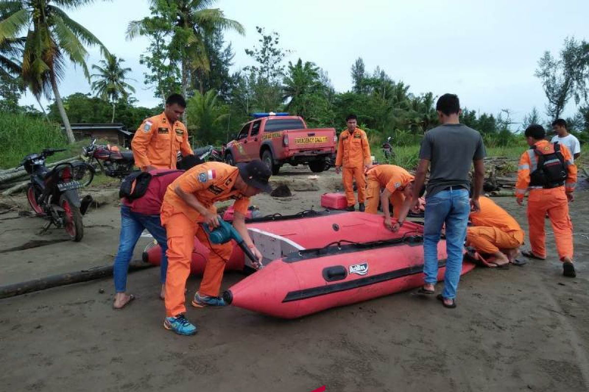 Seorang warga Nias Selatan hanyut di sungai