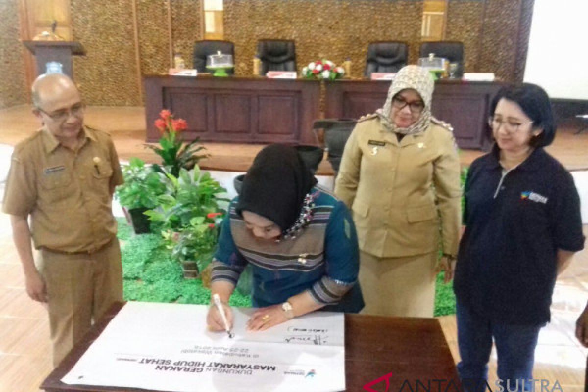 Anggota DPR-Kemenkes sosialisasikan germas di Wakatobi