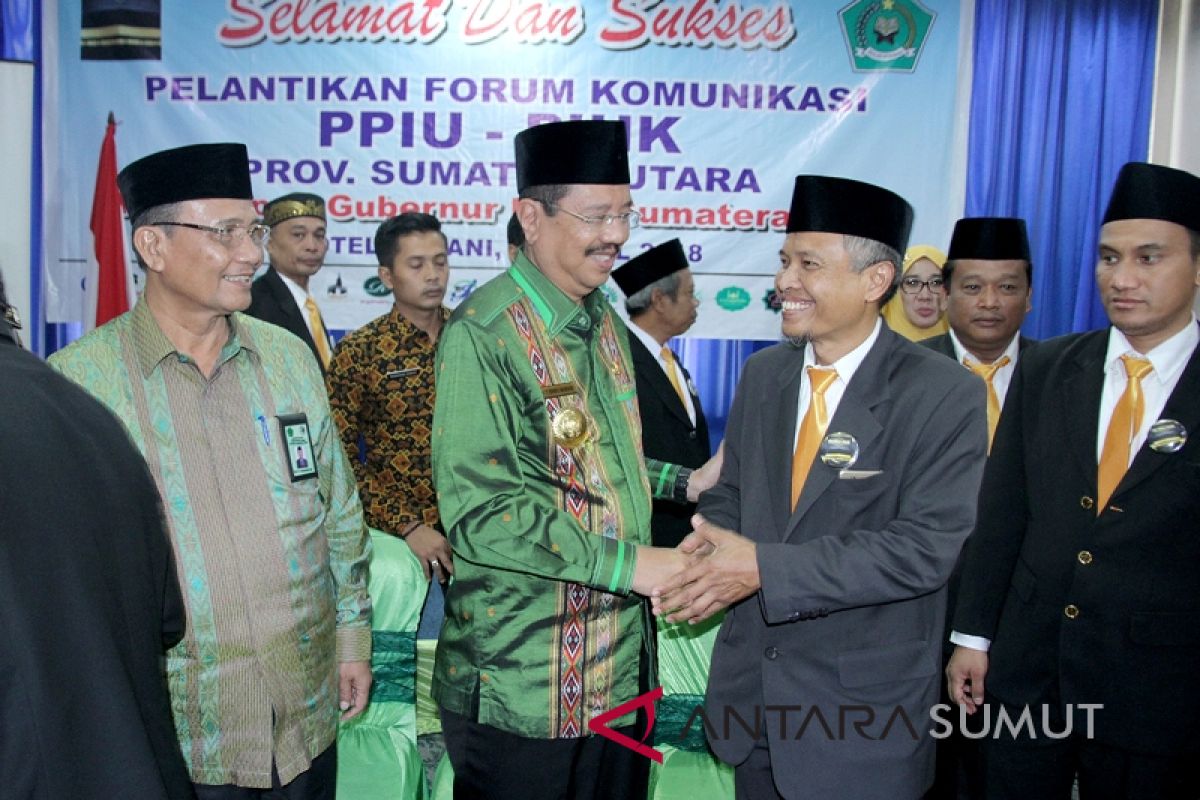 Gubernur minta travel umroh bersaing sehat