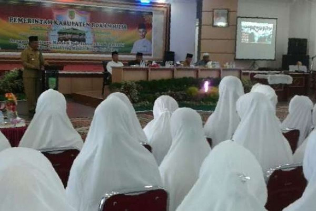    243 Calon Jamaah Haji Rohil Ikuti Manasik Meski Jadwal Keberangkatan Belum Ditentukan