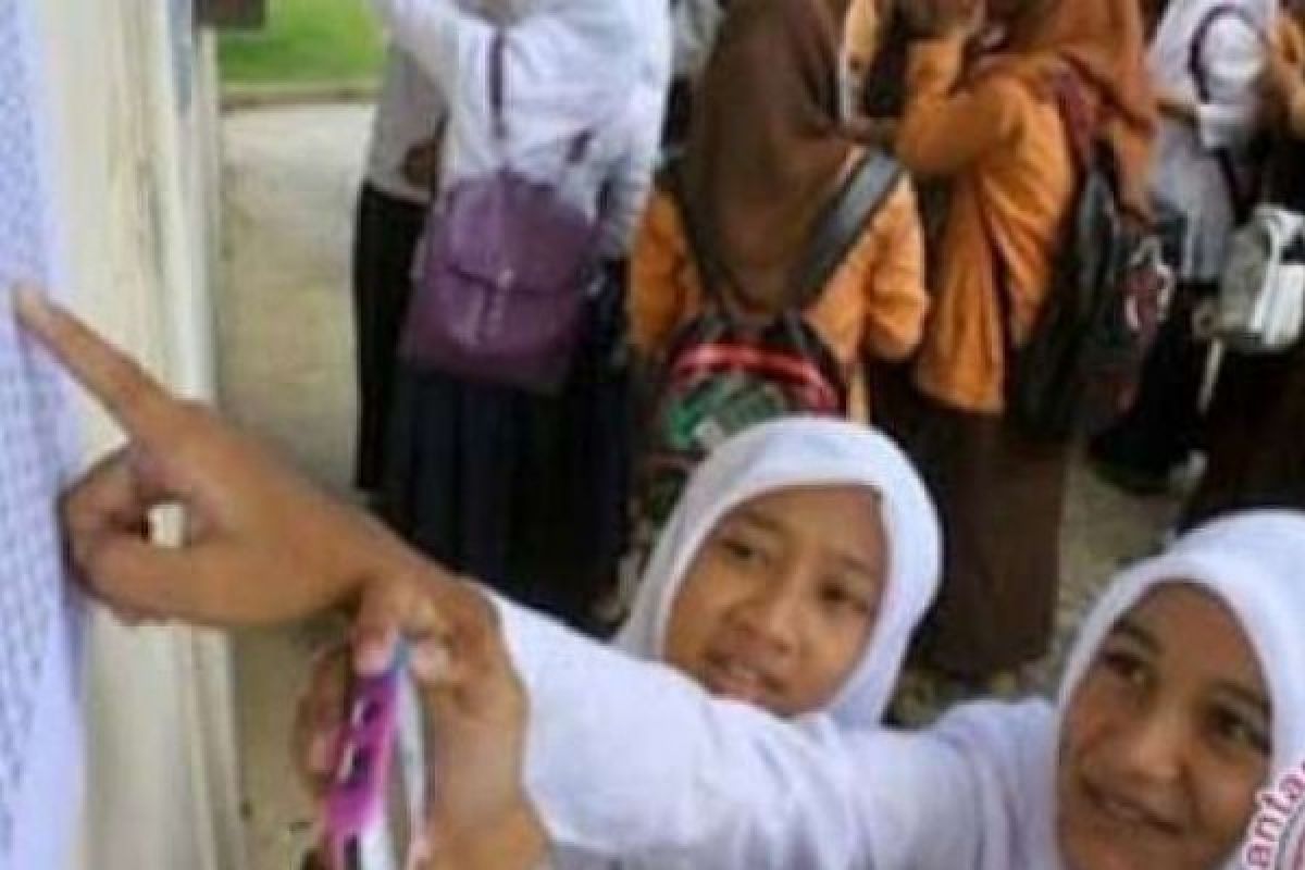  Pengumuman Kelulusan SMP Diundur, Disdik Pekanbaru Minta Siswa Kenakan Baju Melayu saat Pengumuman