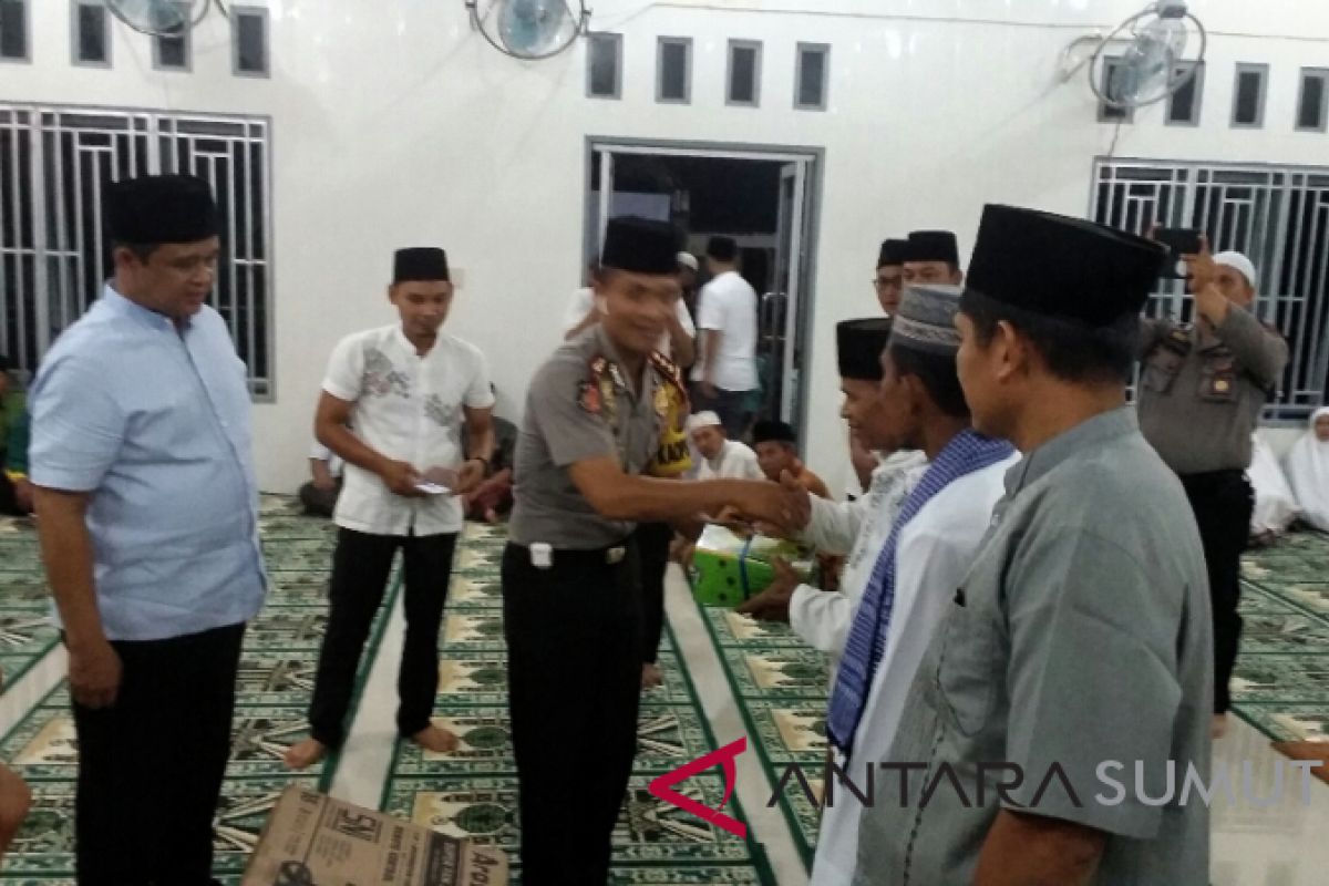 Bupati : Banyak hikmah puasa