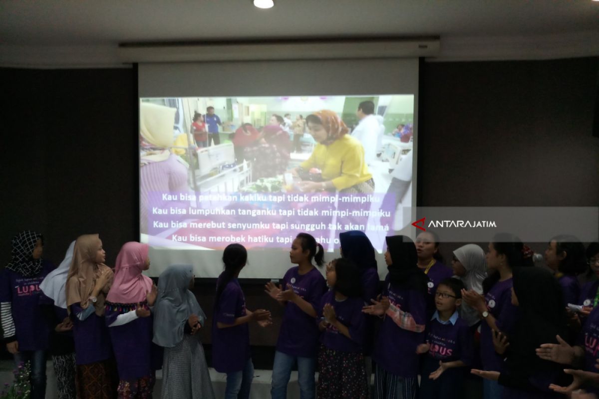 Peringati Hari Lupus, RSUD Soetomo Edukasi Keluarga Pasien