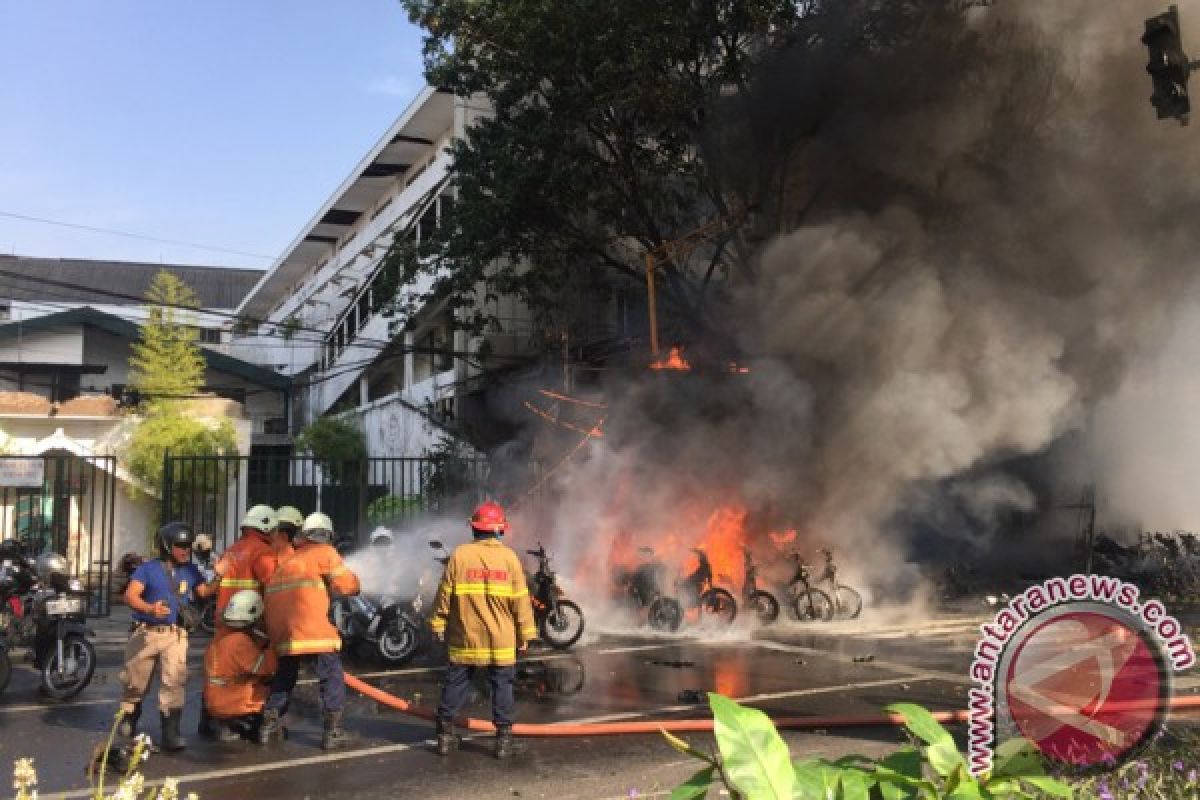 Satu korban bom Surabaya dimakamkan di Bondowoso