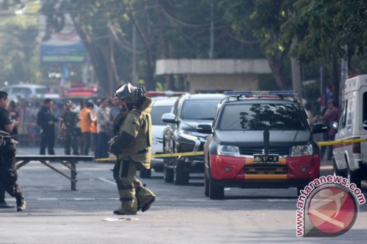 Rektor: pelaku teror bom "DO" dari Unair