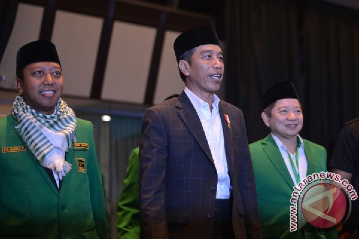 Romahurmuziy deklarasikan relawan Sarung Jokowi