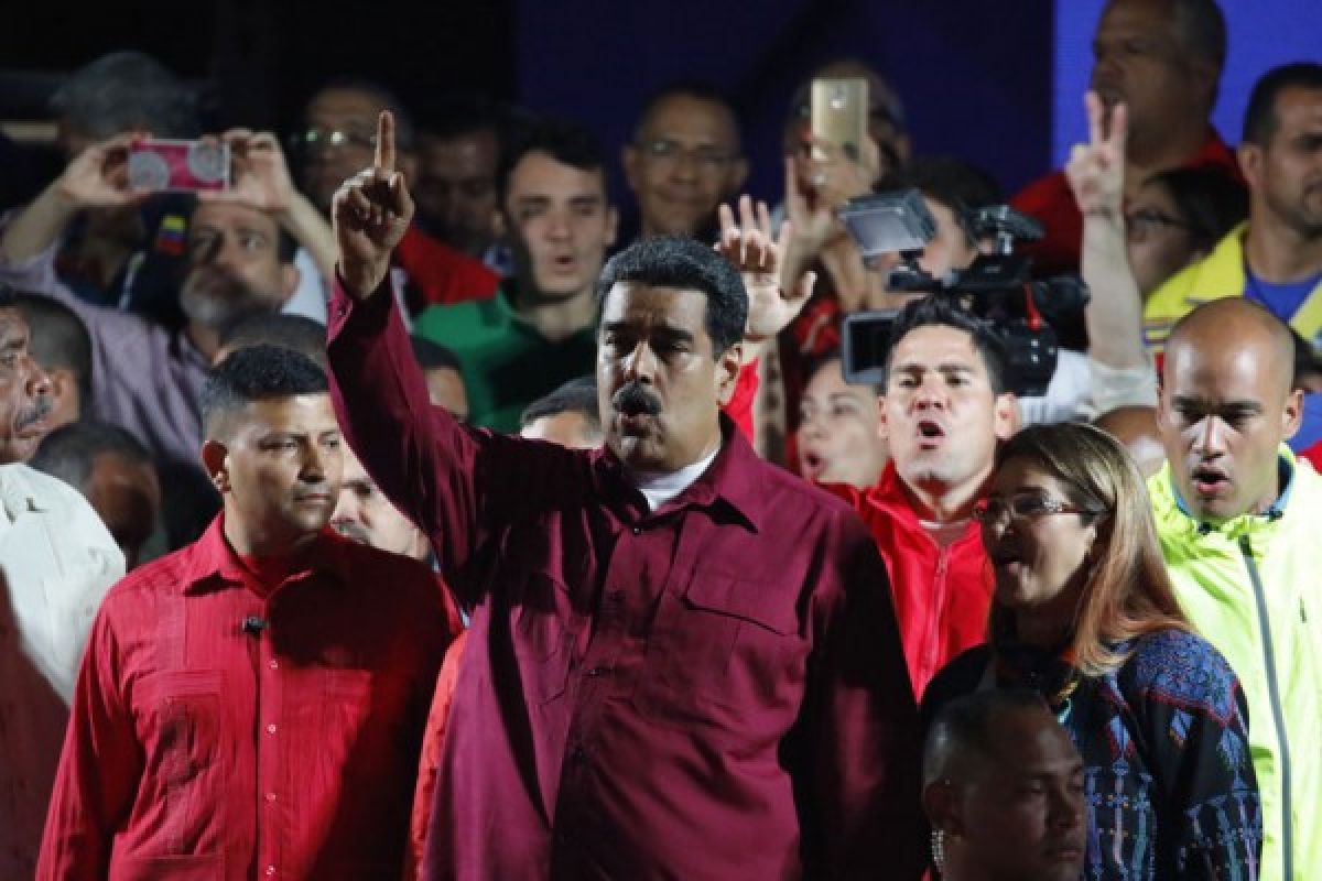 Maduro: musuh gunakan "drone" berpeledak untuk bunuh saya