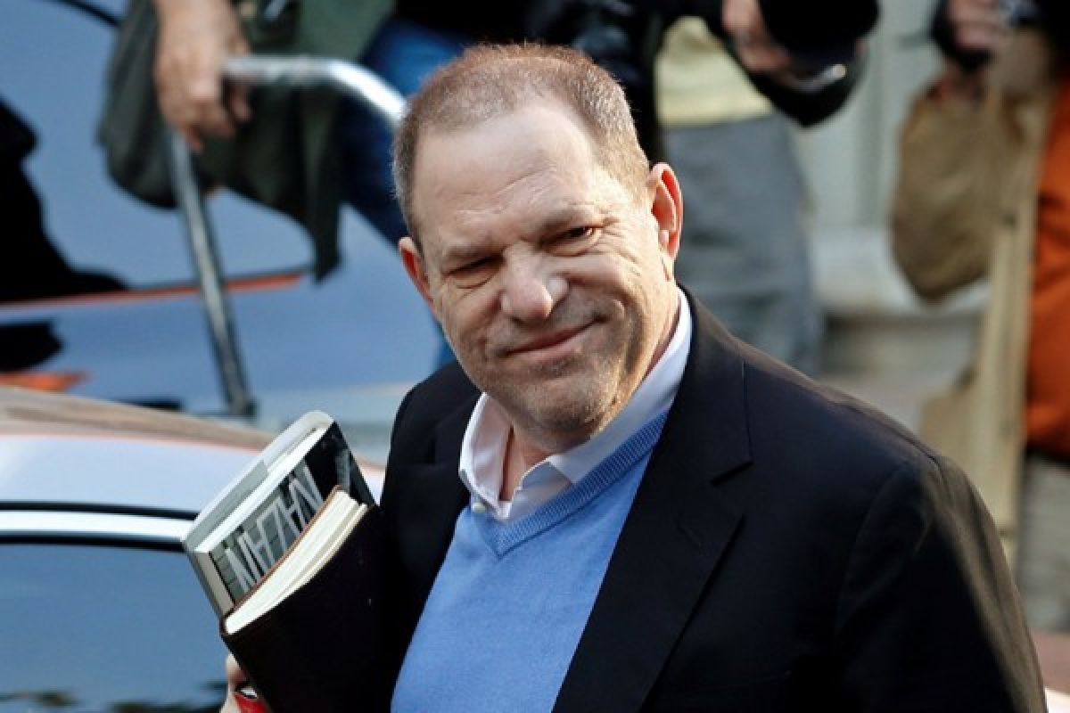 Harvey Weinstein gagal minta persidangan dipindah ke luar New York