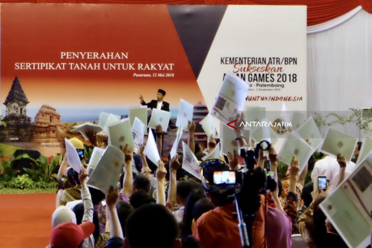 Jokowi: 1,5 Juta Sertifikat untuk Rakyat Jatim (Video)