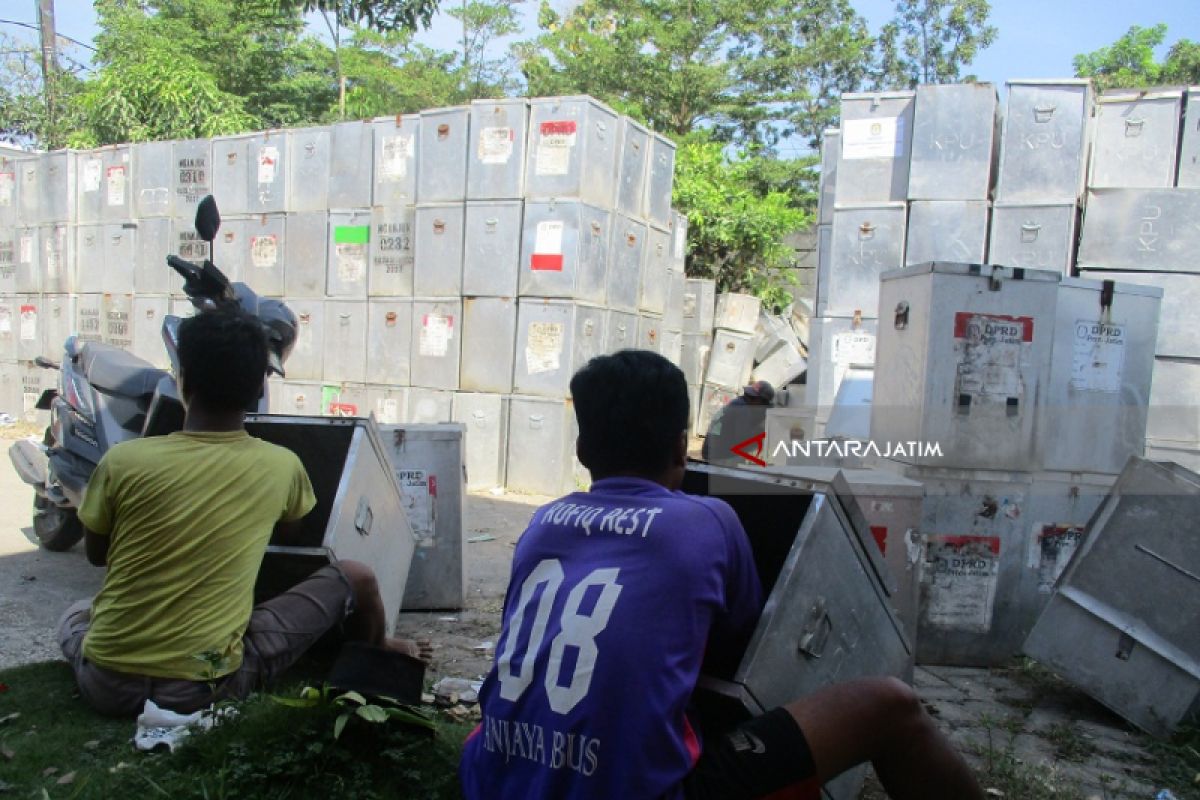 KPU Kabupaten Nganjuk Siapkan 4.500 Kotak Suara untuk Pilkada 2018
