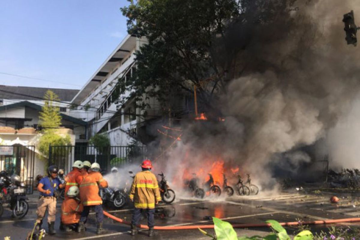 China berduka atas korban bom Surabaya