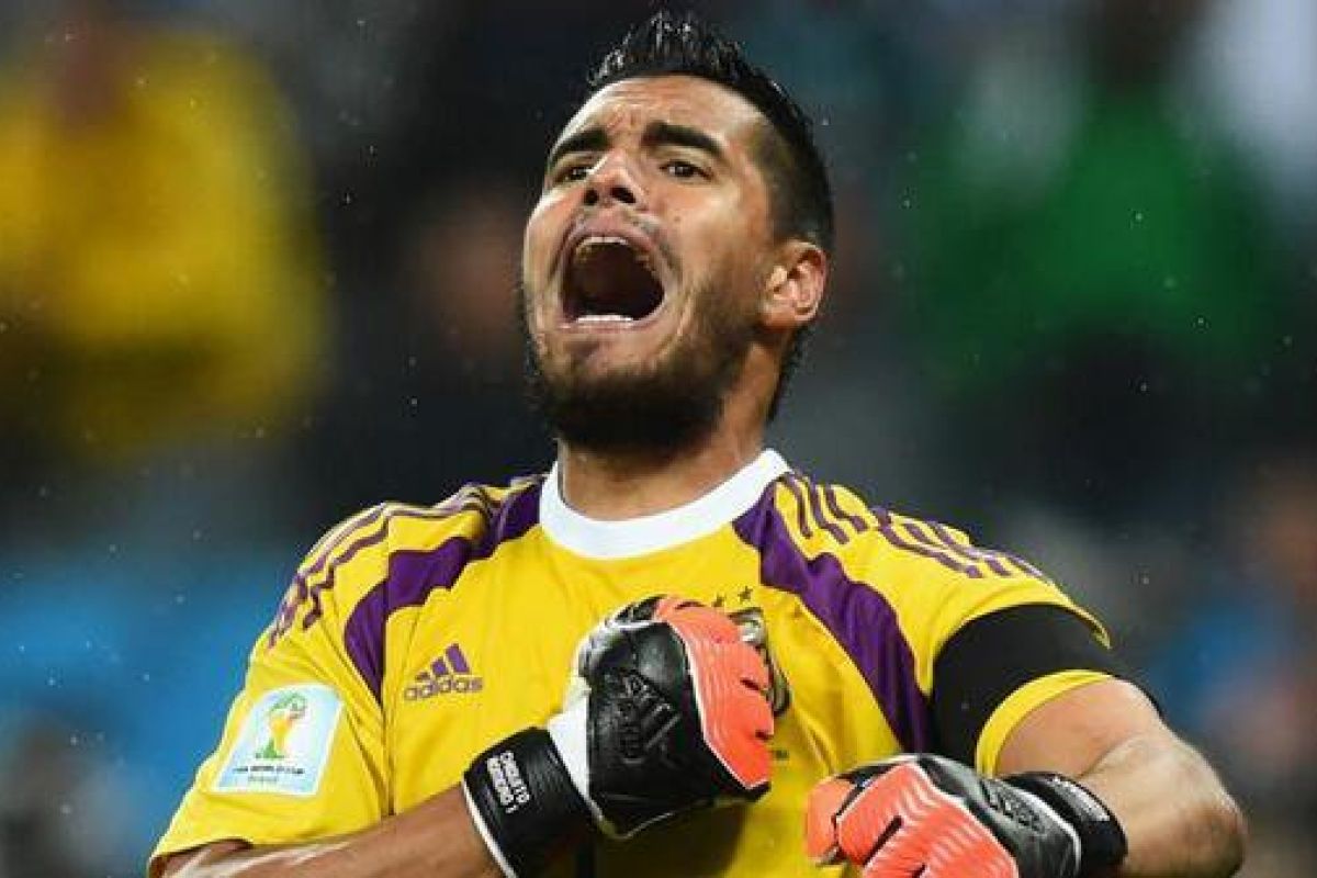 Romero absen dari Piala Dunia akibat cedera lutut