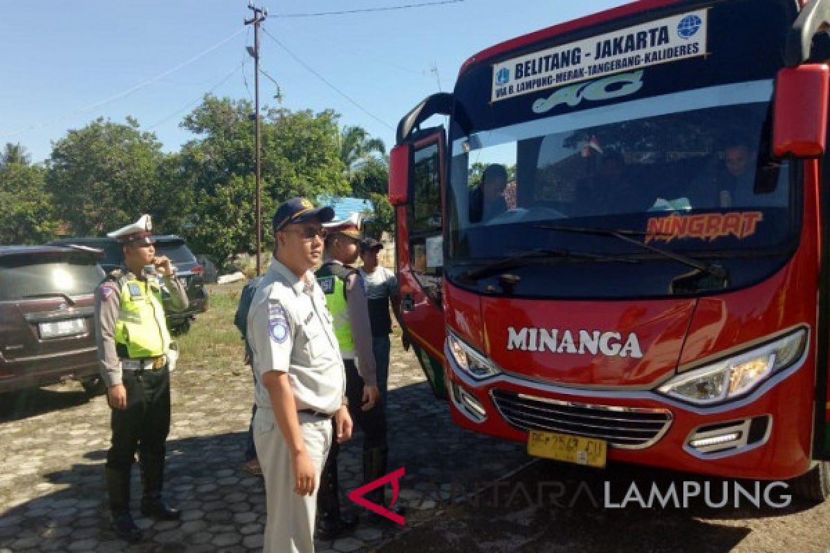 Daftar sewa kendaraan untuk dinas di Pemkab Waykanan