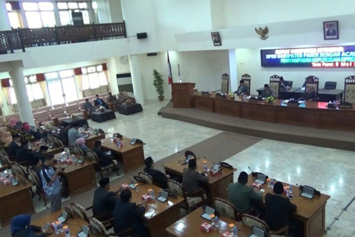 DPRD beri sejumlah rekomendasi LKPj Bupati Paser