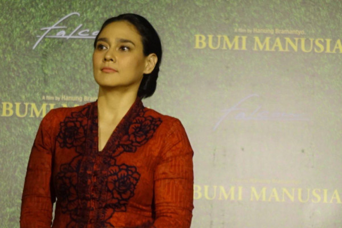 Ine Febriyanti akhirnya berjodoh dengan Nyai Ontosoroh