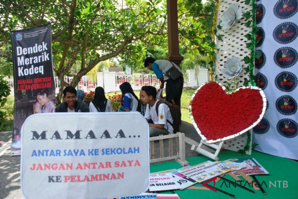 Baznas Mataram salurkan bantuan cegah pernikahan anak