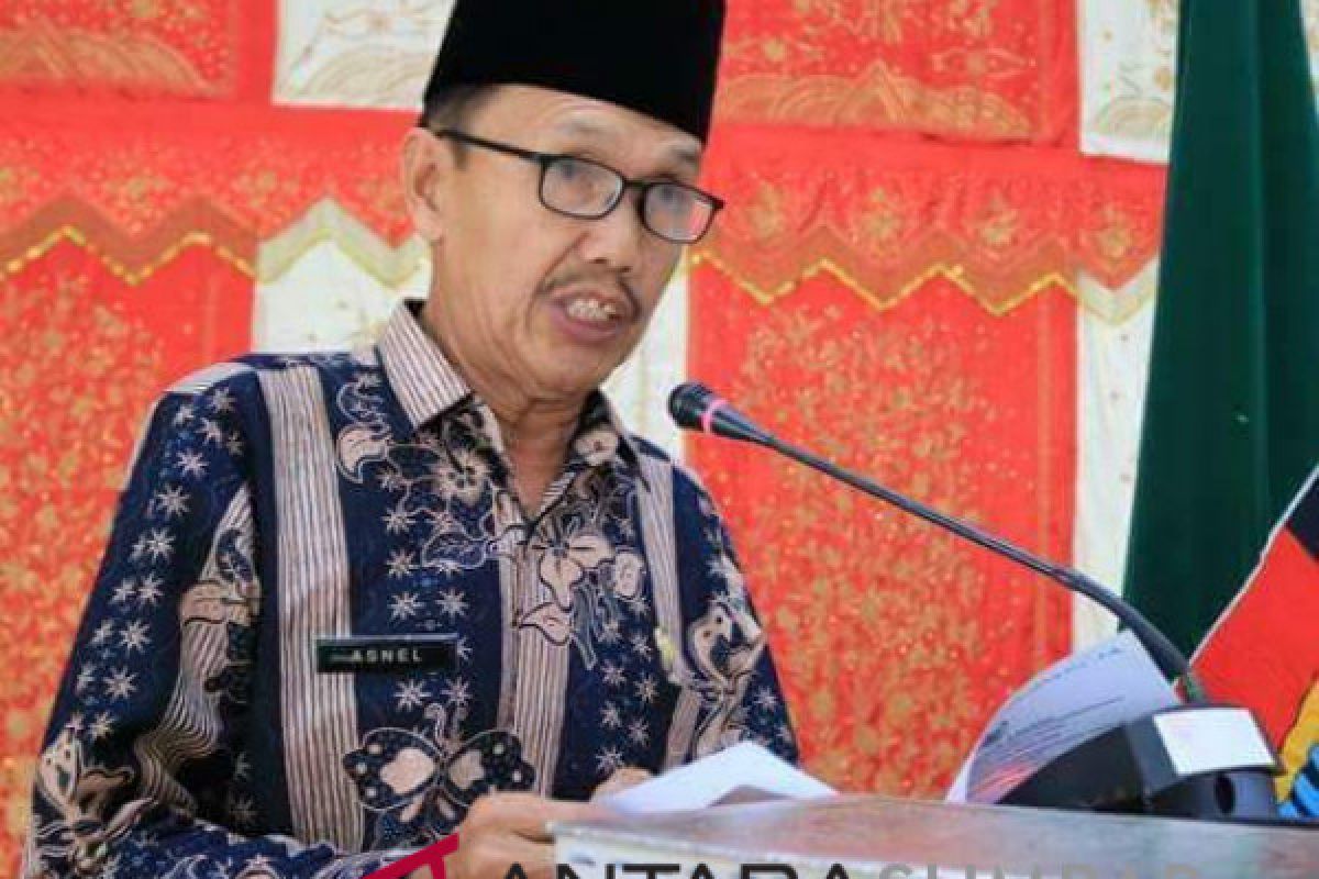 Gelar apel pagi, Sekda pastikan ASN Balai Kota Padang hadir 100 persen