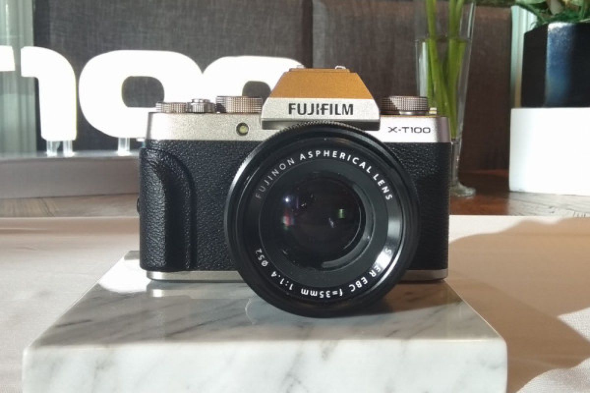 Fujifilm luncurkan mirrorless terbaru X-T100