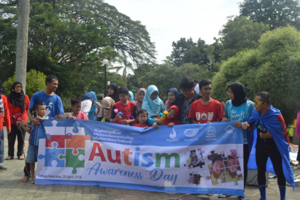 Mahasiswa IPB peringati hari autis bersama Rumah Autis Bogor