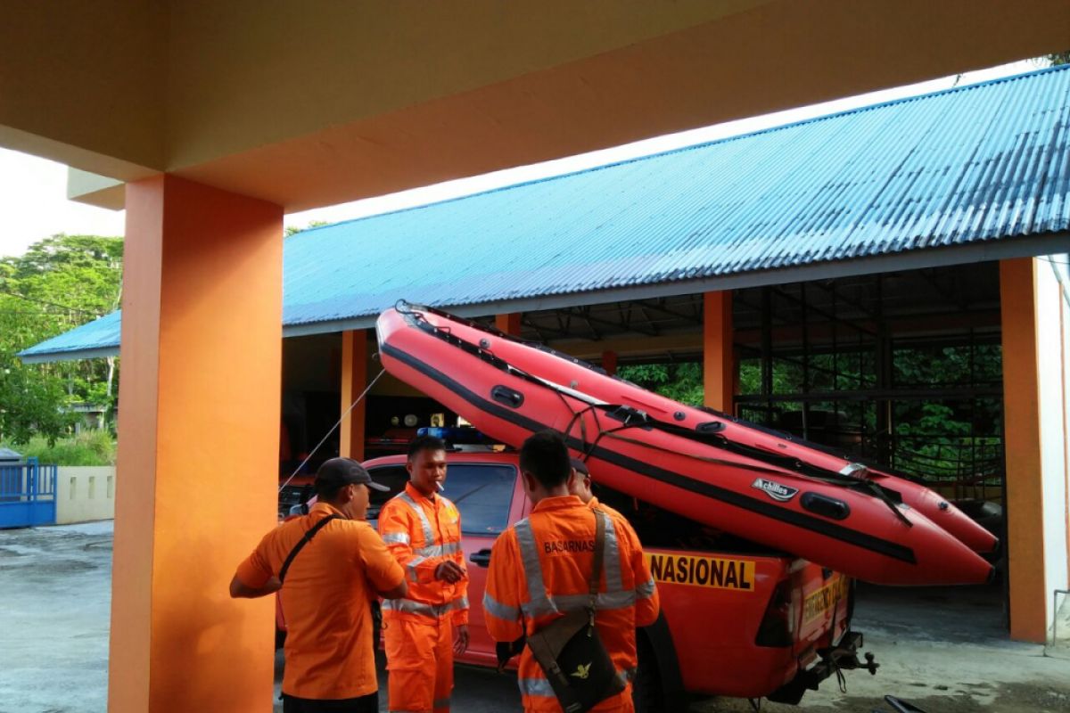 Aminudin  hilang di laut