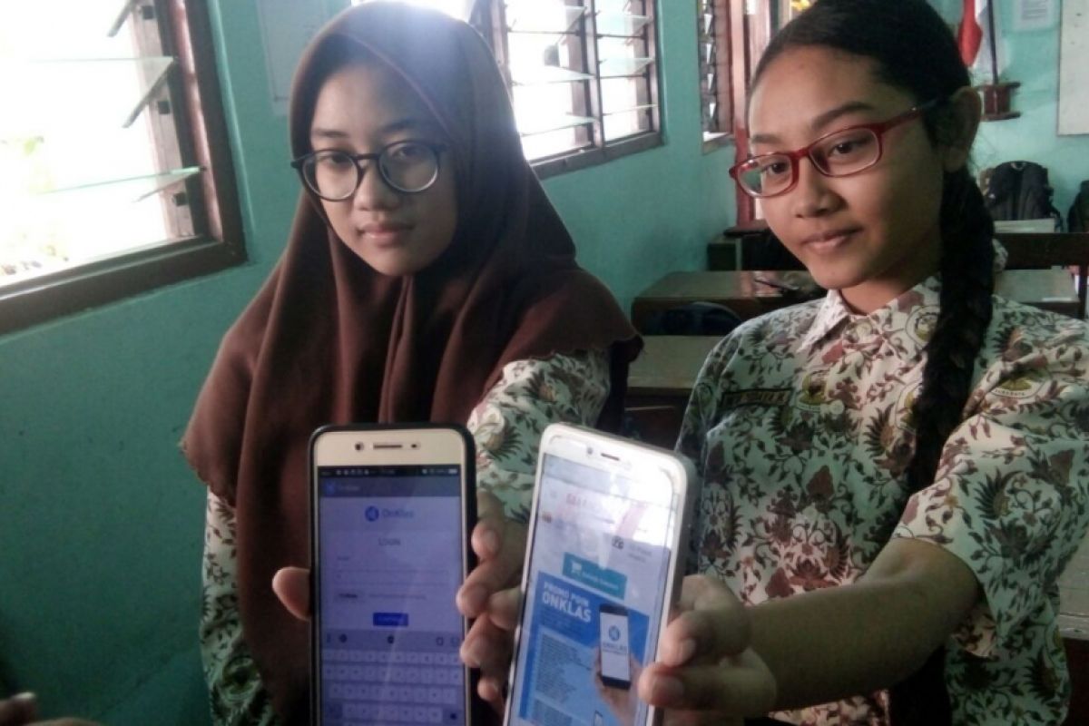 SMAN 21 Surabaya Kembangkan Aplikasi Digital Pembayaran SPP