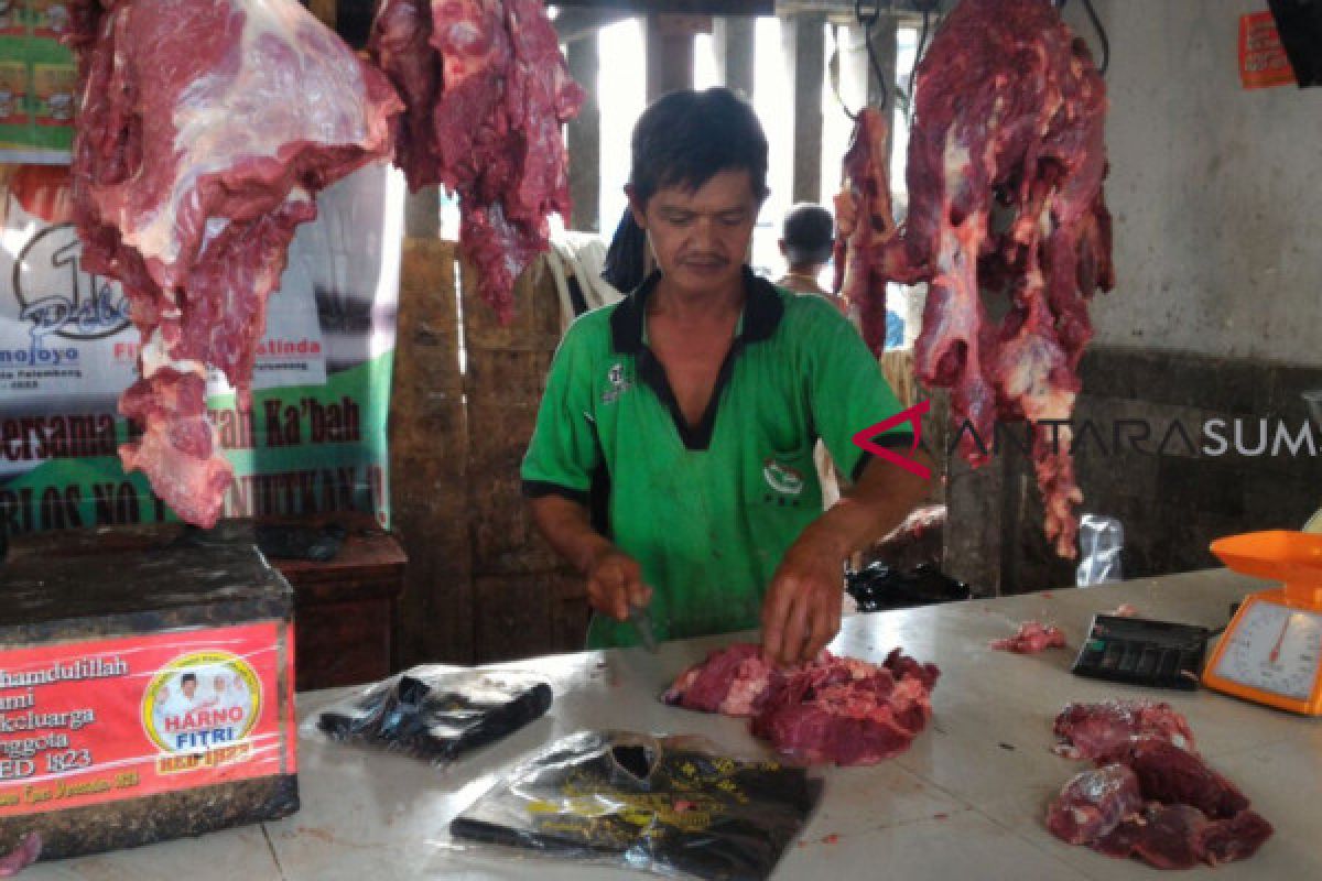 Disnakan catat konsumsi daging capai 4.789,19 ton