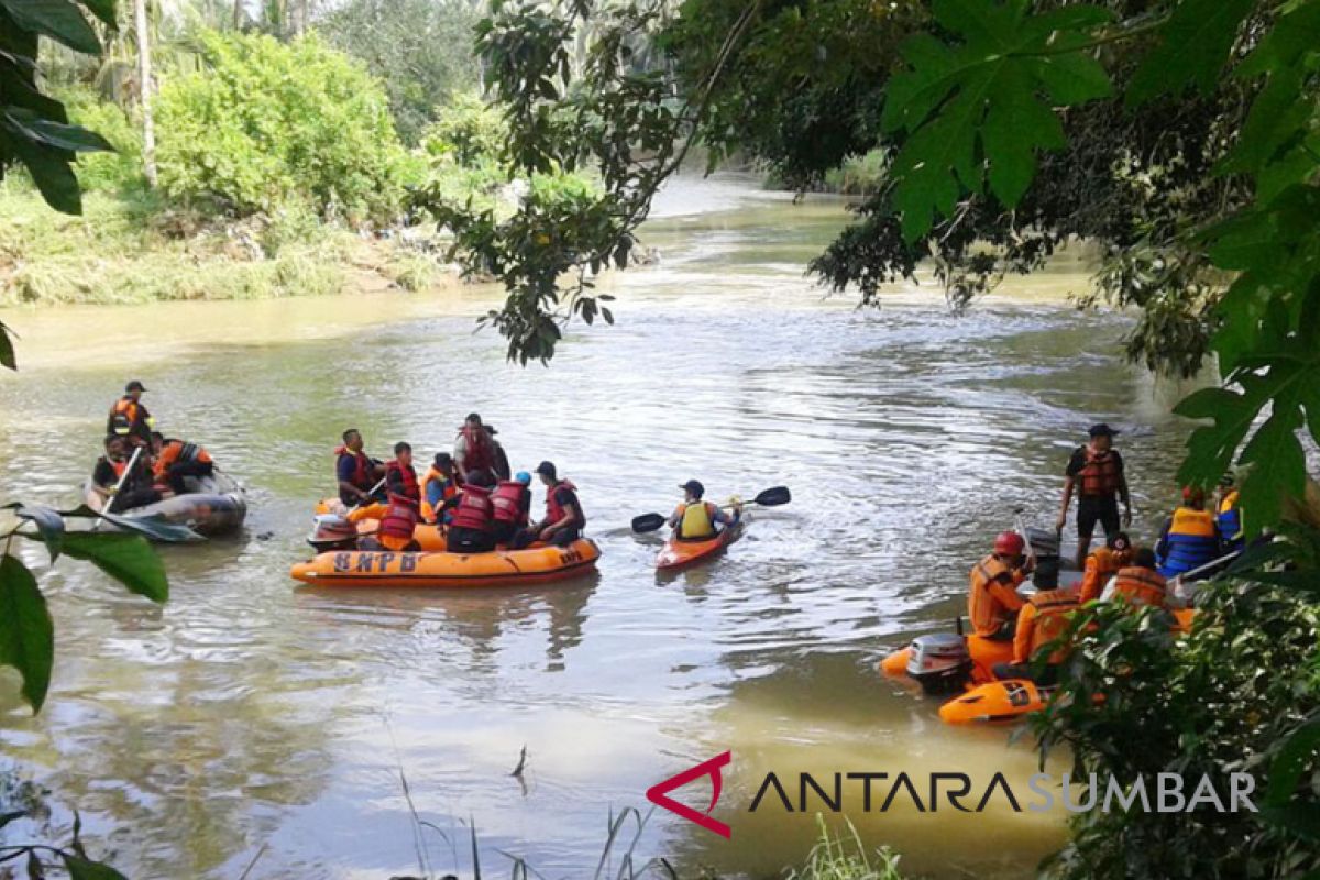 Satu korban di Batang Lembang Solok berhasil dievakuasi