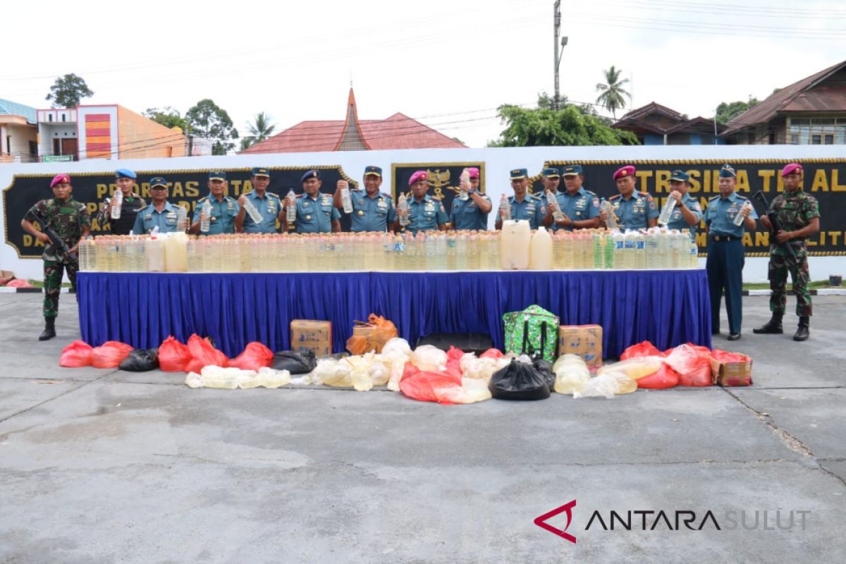 Lantamal VIII Manado musnahkan 1.298 liter miras