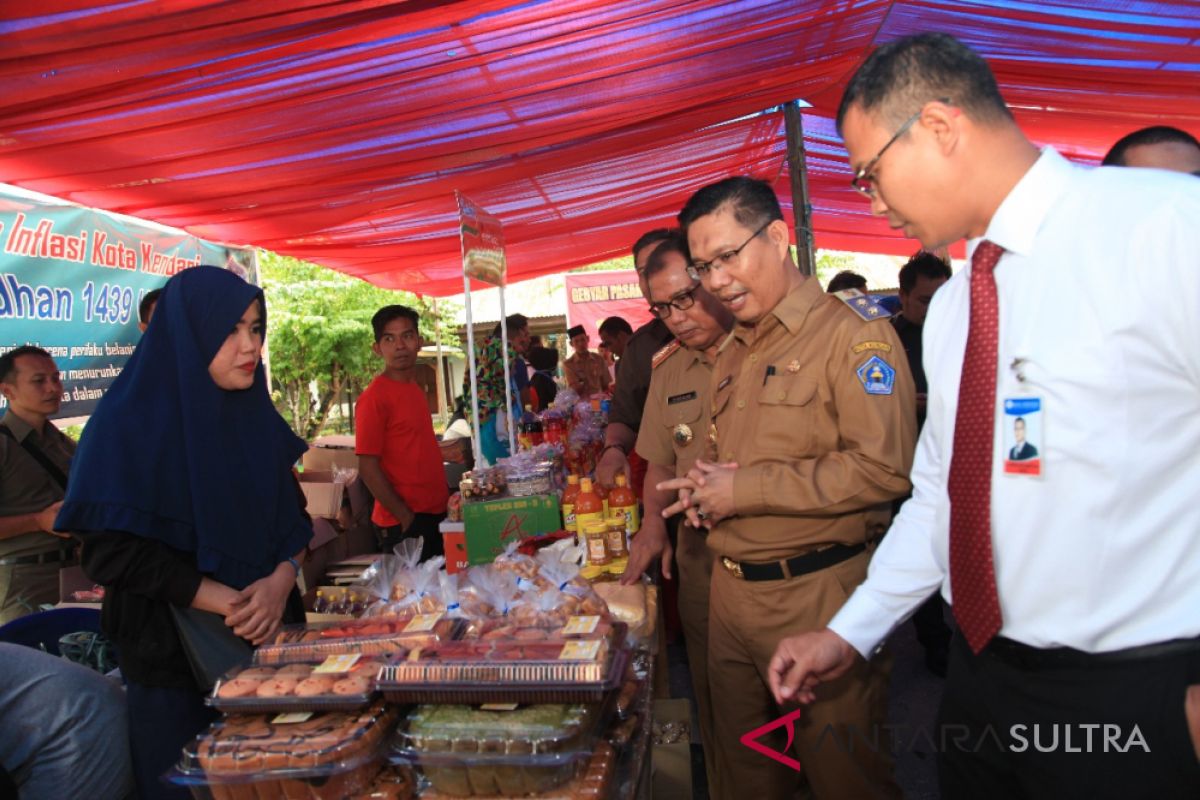 Pemkot Kendari gelar pasar Ramadhan di Baruga