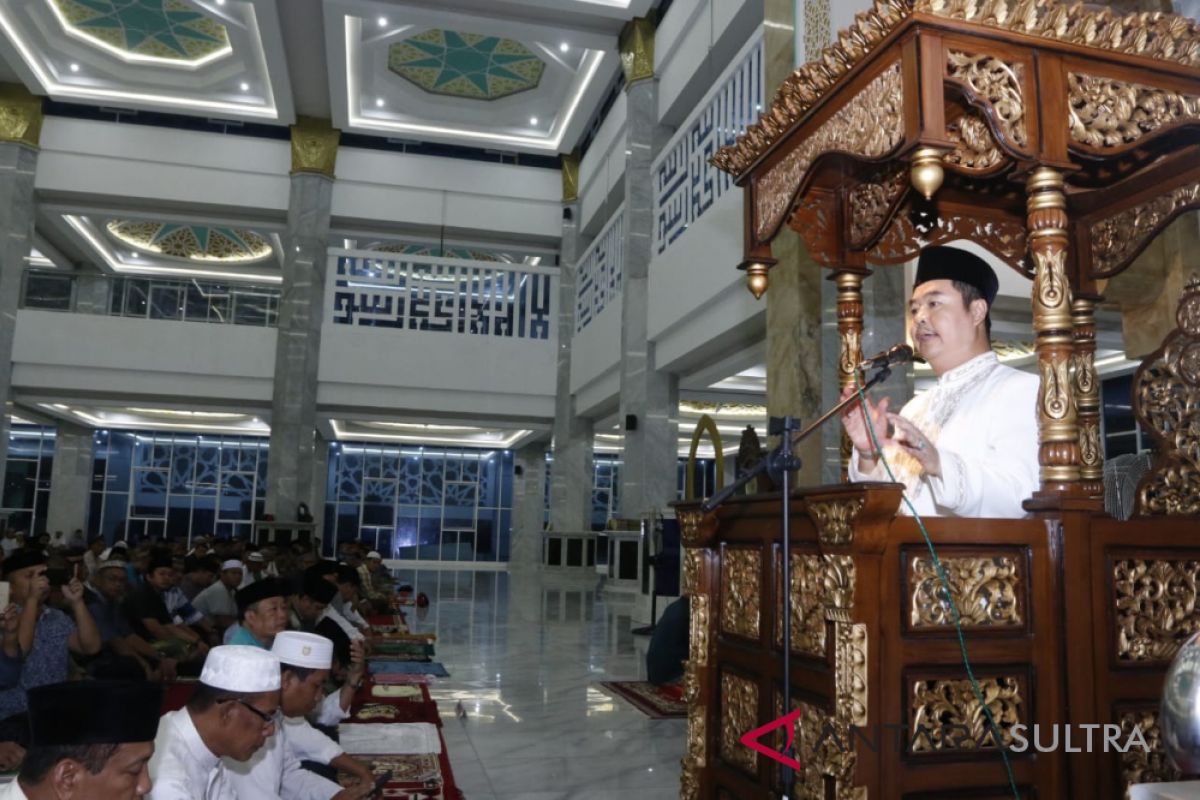 Gubernur Sultra ajak jamaah tarawih lawan radikalisme