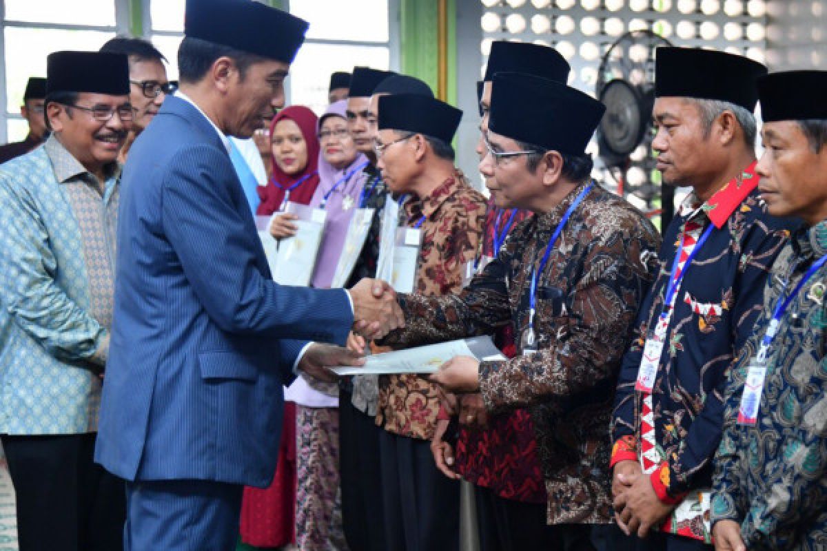 Presiden Jokowi instruksikan percepatan penyelesaian sertifikat tanah