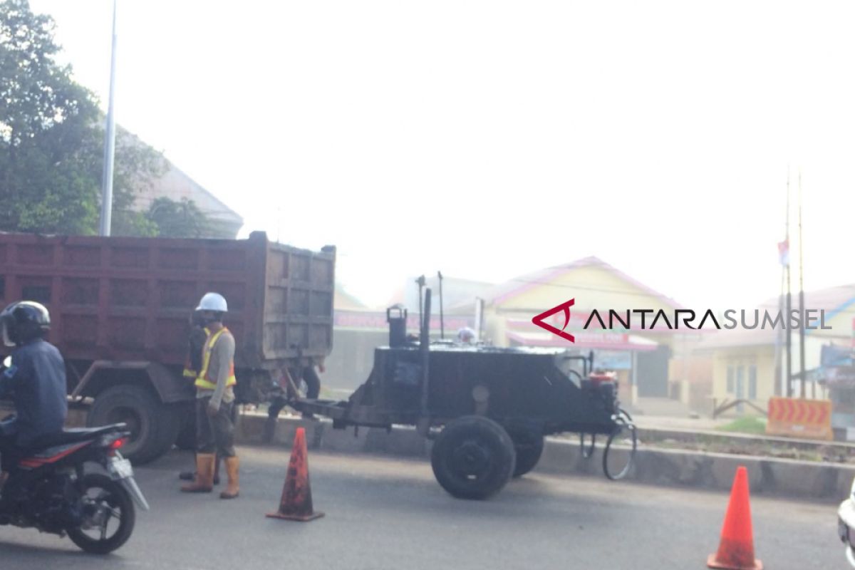 Gubernur Bengkulu tinjau jalan jelang arus mudik