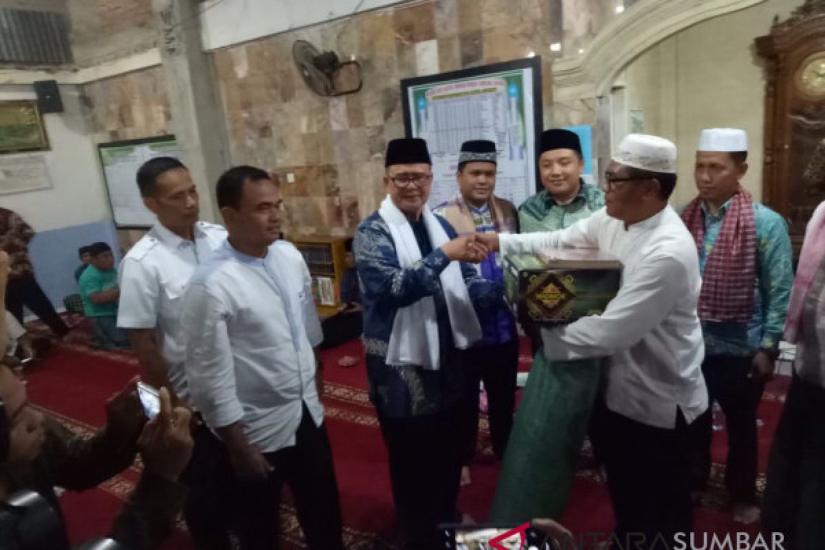 Papua Barat Raih Penghargaan UHC JKN-KIS