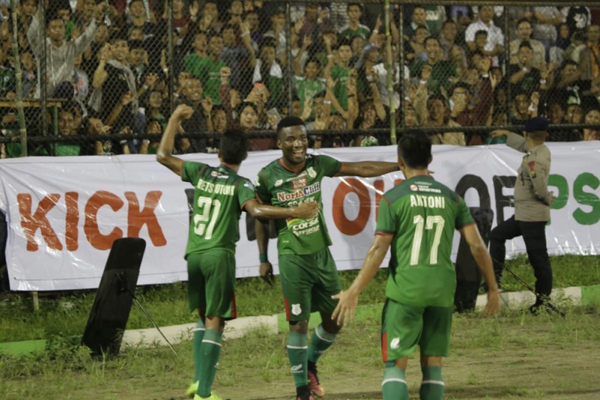 PSMS Medan kalahkan Arema fc 2-0