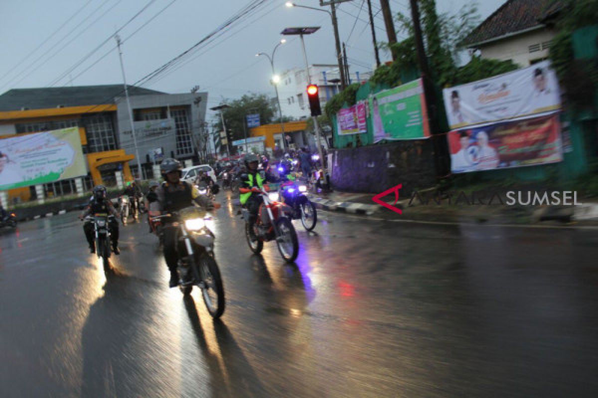 Tim gabungan TNI-Polri patroli keamanan Pemilu 2019