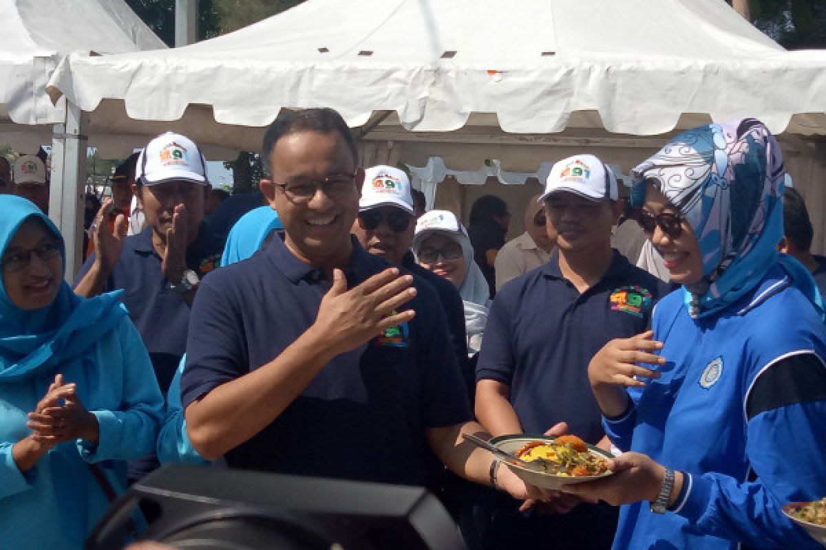 Warga Kepulauan Seribu rayakan HUT Anies Baswedan