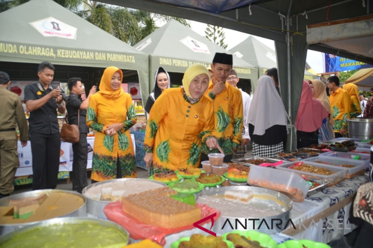 Bupati Buka Pasar Wadai Ramadhan 1439 Hijiriah