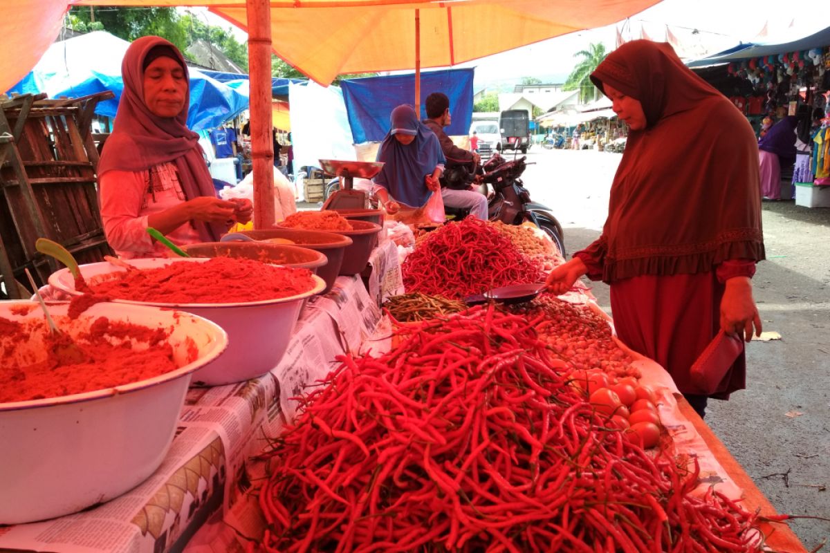Harga cabai di pasar raya Padang naik Rp6000/kilogram