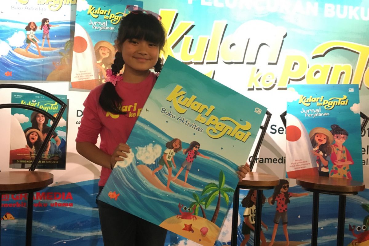 Lil'li Latisha makin suka pantai sejak main film