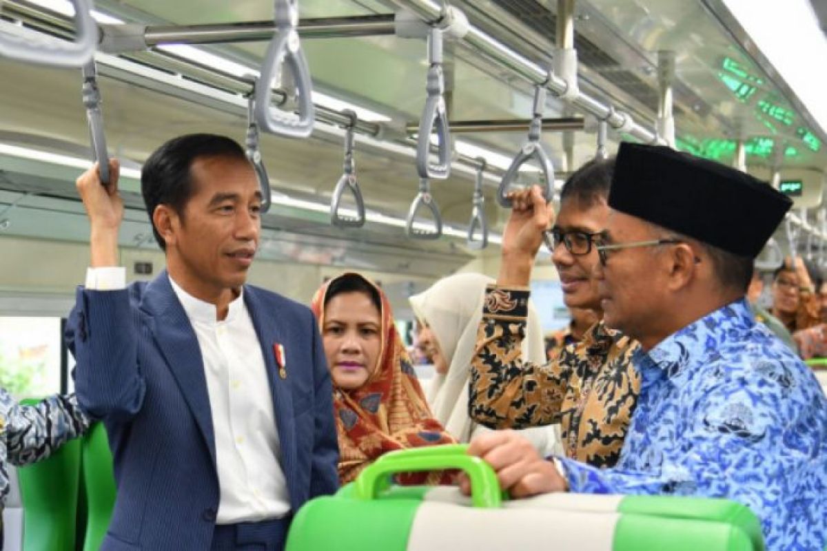 Kereta bandara ketiga di Indonesia diresmikan Presiden