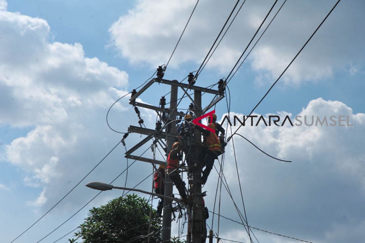 PLN perbaiki jaringan pascagempa