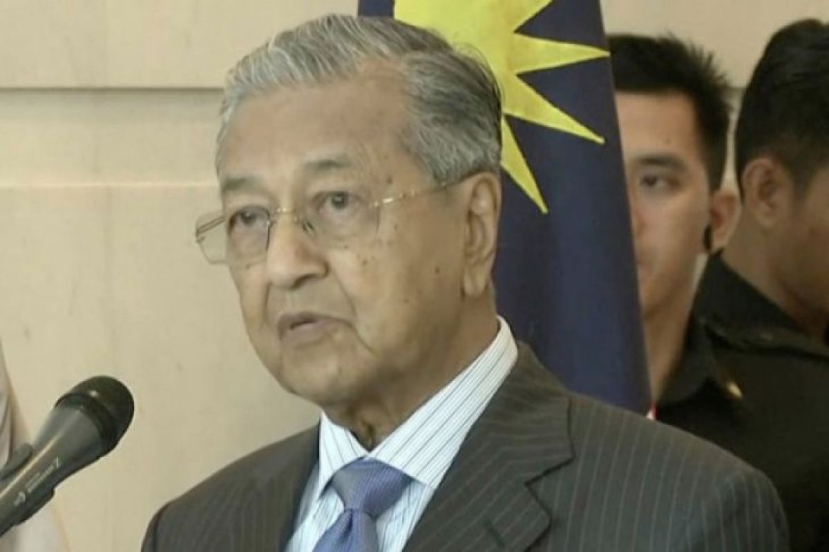 Mahathir: Kita Tidak Boleh Menerima Atlet Israel