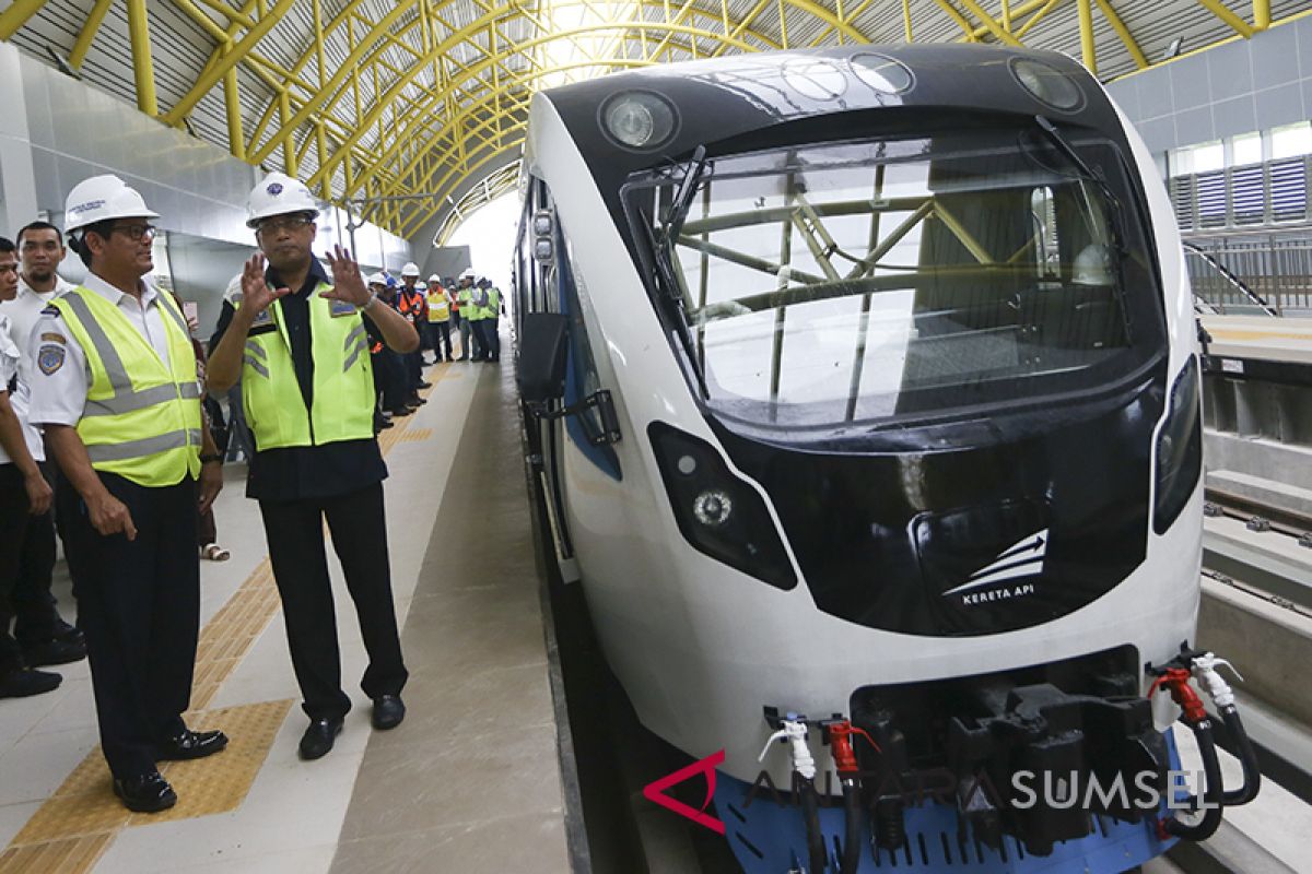 Kemenhub pastikan LRT Palembang beroperasi Juli 2018