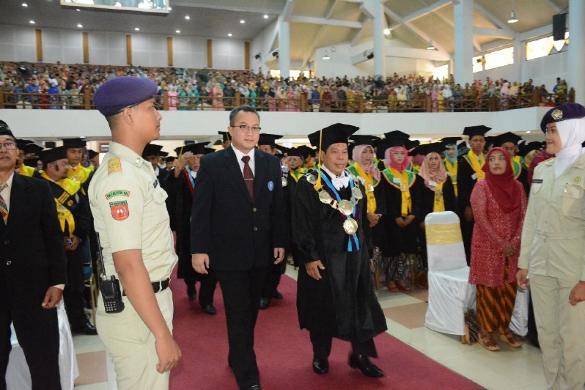 Rektor IPB beri tips hadapi era 4.0 di Universitas Negeri Semarang