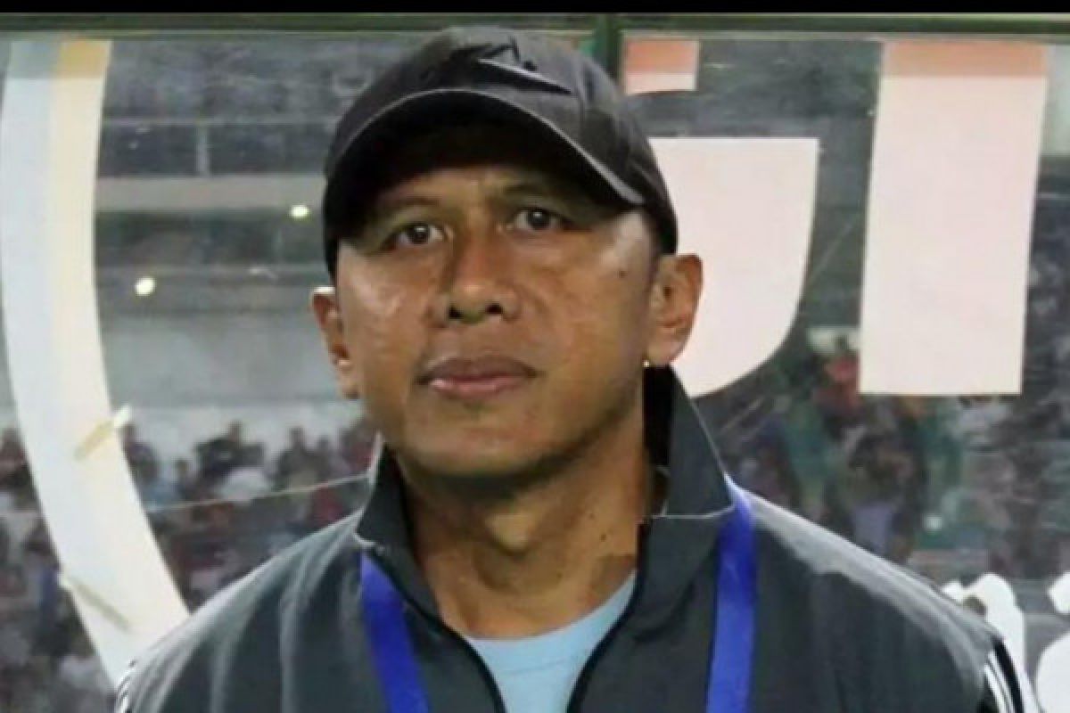 Rahmad Darmawan sebut puncak klasemen Liga 1 belum berarti apa-apa