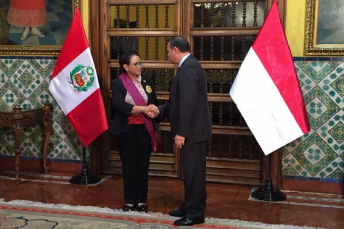 Retno Marsudi terima penghargaan dari Pemerintah Peru