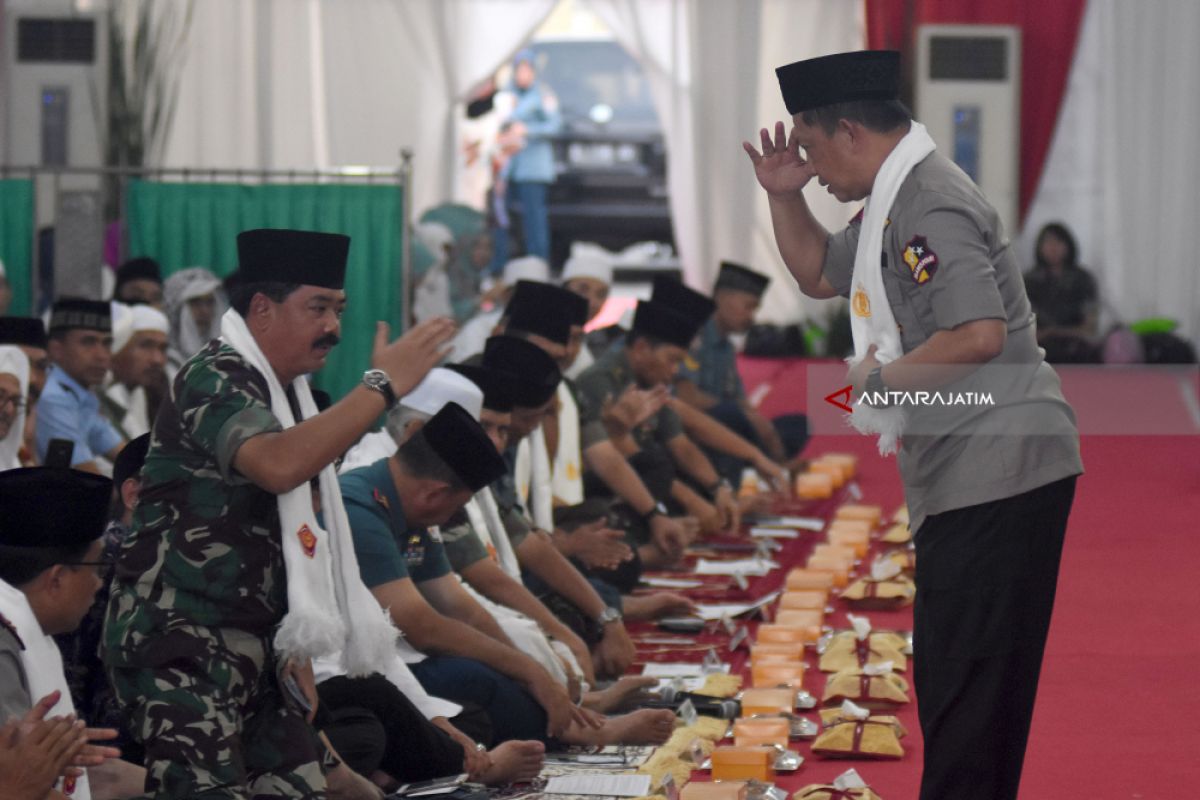 PanglimaTNI: Babinsa dan Bhabinkamtibmas Berperan Sentral Cegah Radikalisme