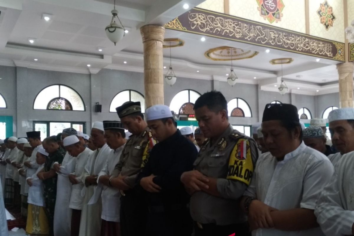 Sholat Ied Titik Tolak Menjalani Hidup Baru