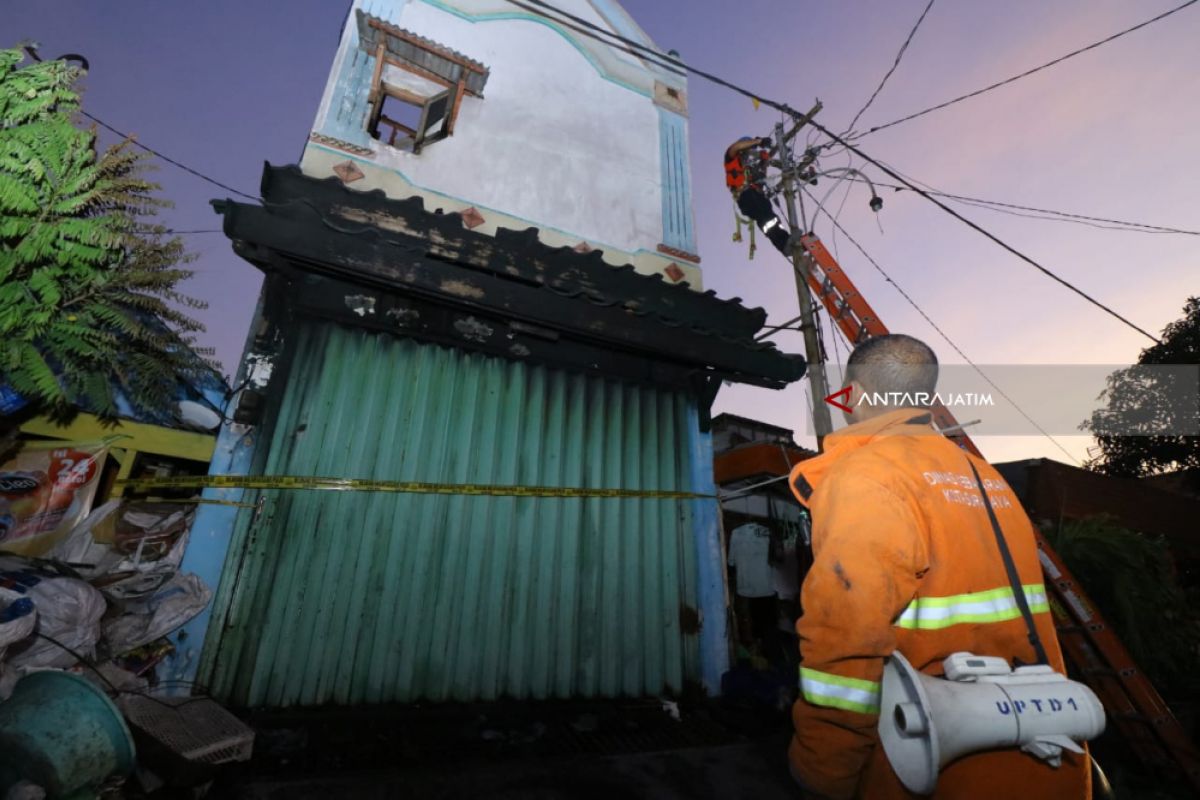 Polisi Ungkap Nama-nama Korban Kebakaran di Surabaya