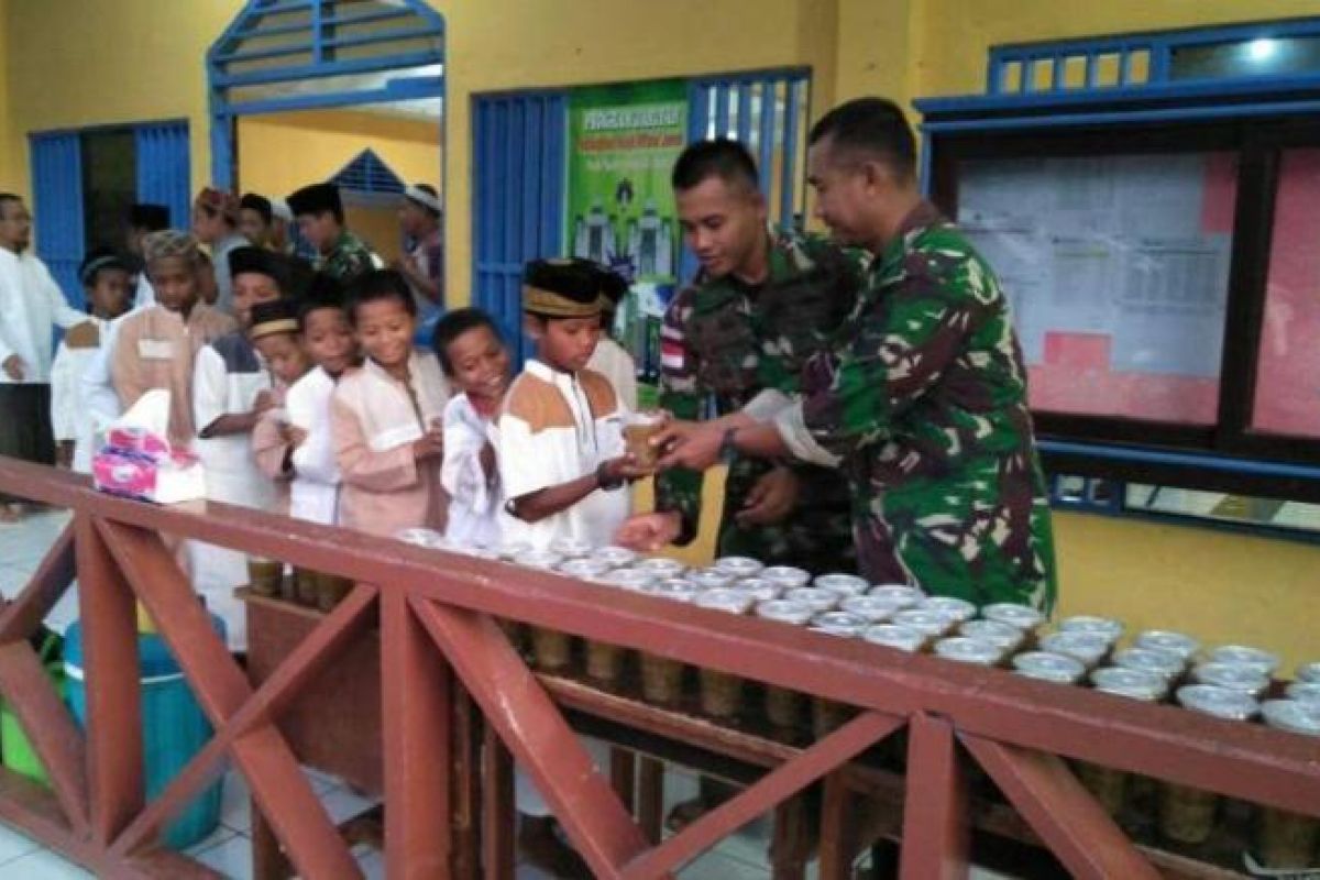 Upaya nyata Yonif 501 Kostrad di bulan Ramadhan